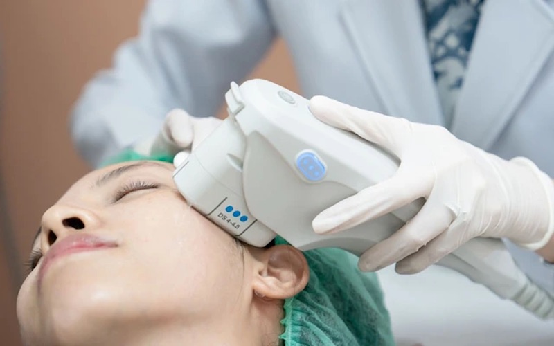 nâng cơ đuổi mắt bằng phương pháp công nghệ cao